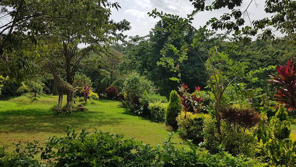 Nokras Riverine Hotel & Spa